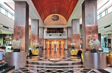Lobby. Sama-Sama Hotel KL International Airport