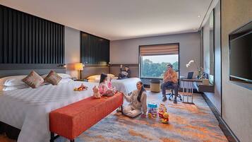 Premium bedding, minibar, in-room safe, desk