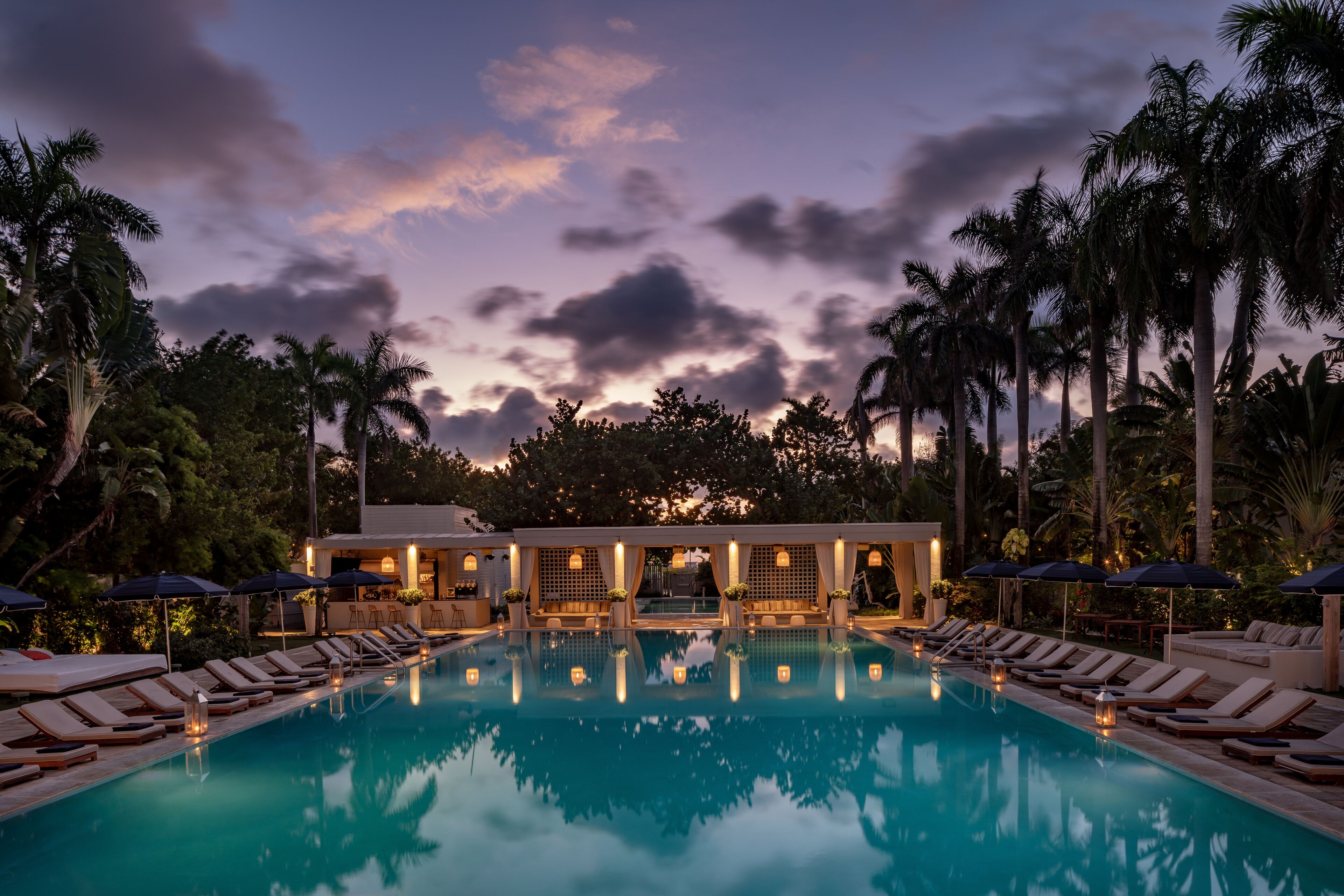 2 outdoor pools, pool umbrellas, sun loungers