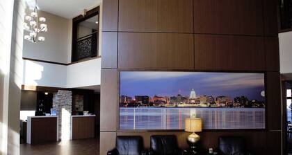 Wyndham Garden Madison Fitchburg