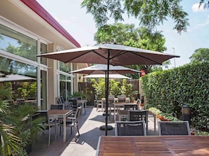 Bar (on property) - ibis Barcelona Cornella (Cornella de Llobregat)
