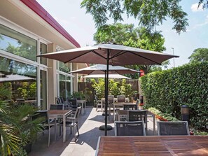 Bar (on property) - ibis Barcelona Cornella (Cornella de Llobregat)