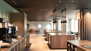 Esmorzar diari d'estil bufet (200 NOK per persona)