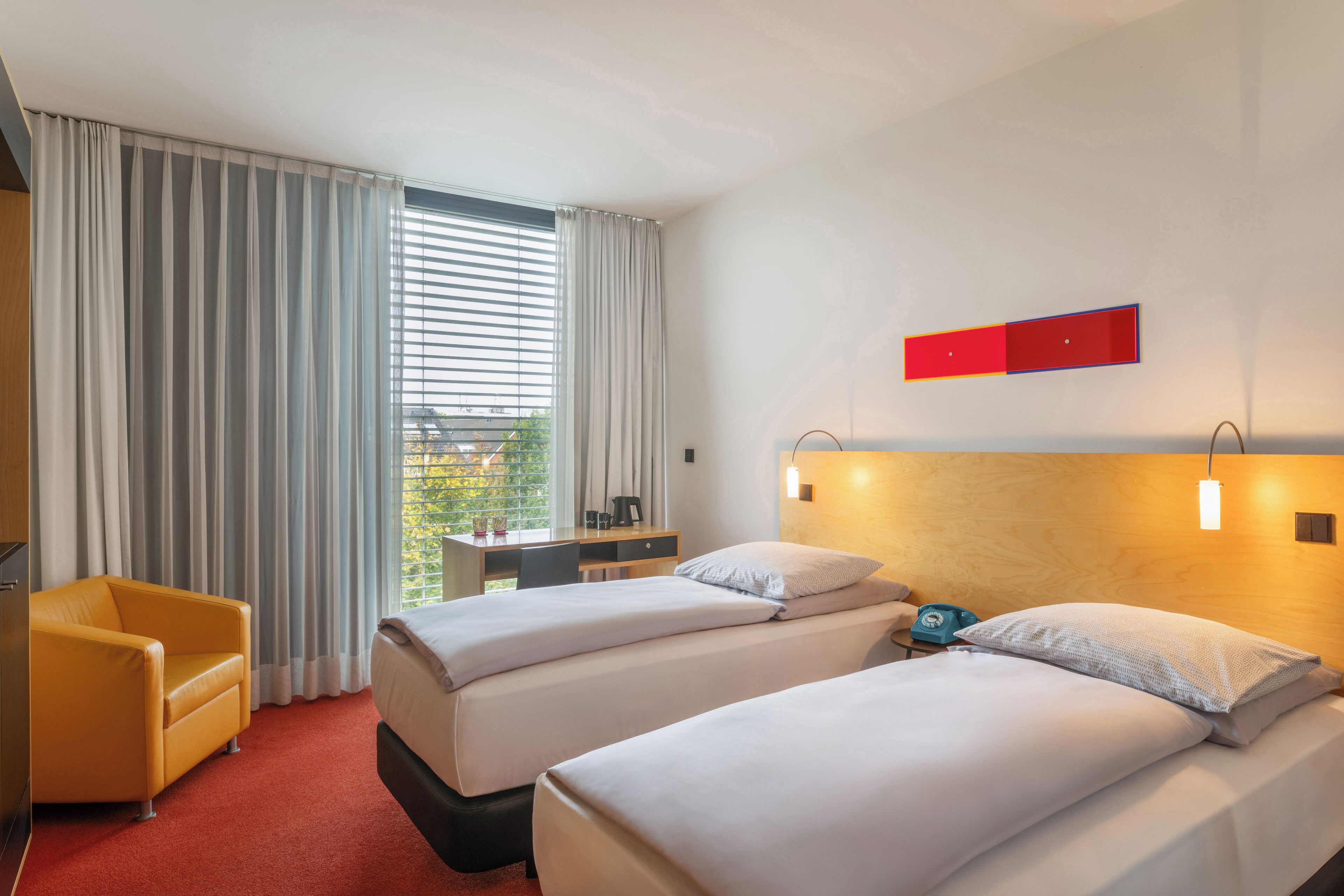 the innside room | 1 bedroom, hypo-allergenic bedding, free minibar, in-room safe