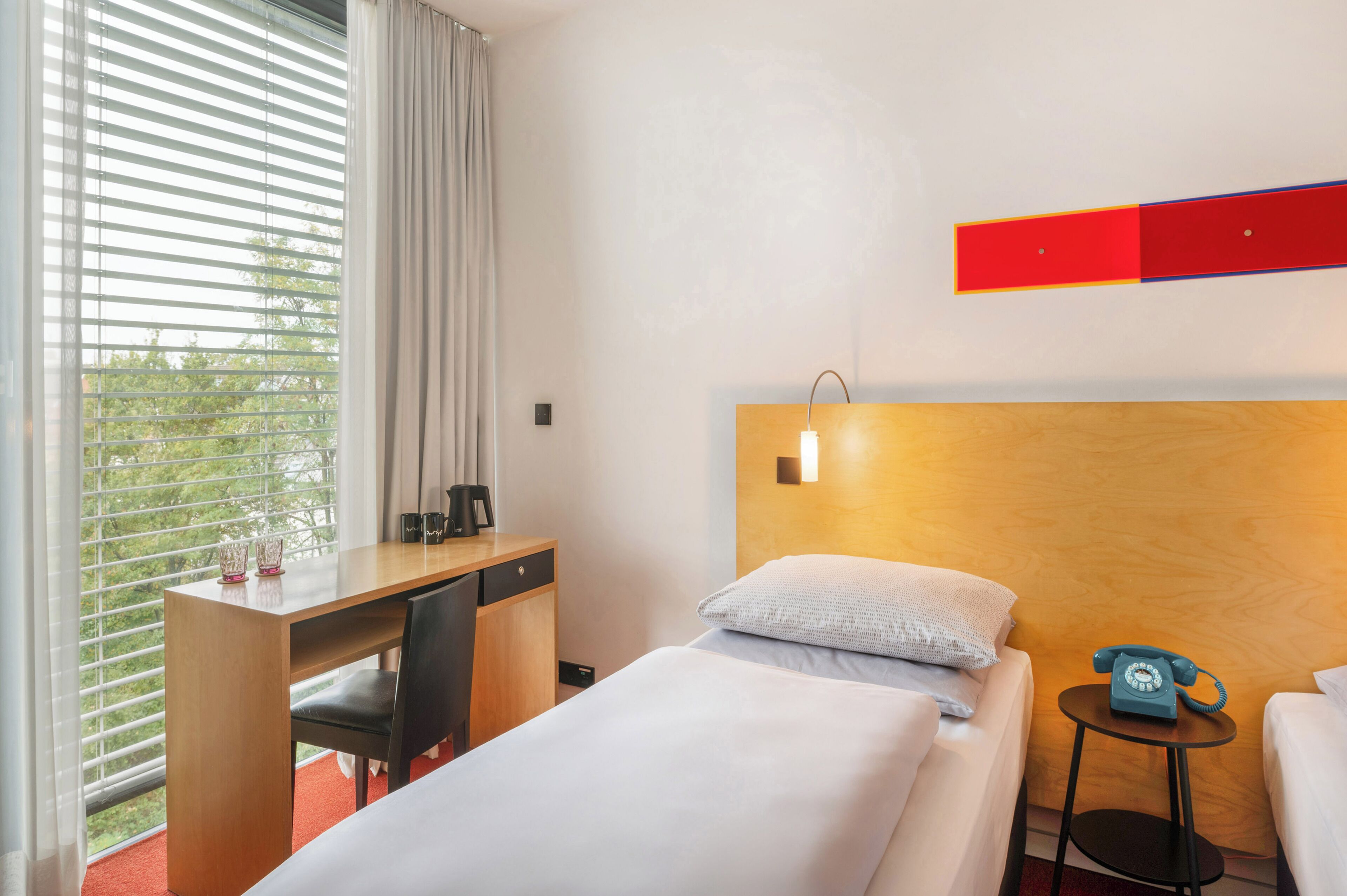 the innside twin room | 1 bedroom, hypo-allergenic bedding, free minibar, in-room safe