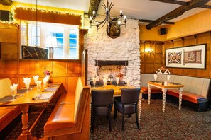Interior detail - Boars Head Hotel (Carmarthen)