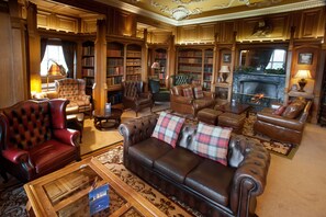 Lounge - Dalhousie Castle (Bonnyrigg)
