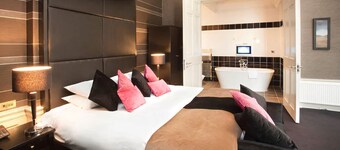 Albany Hotel