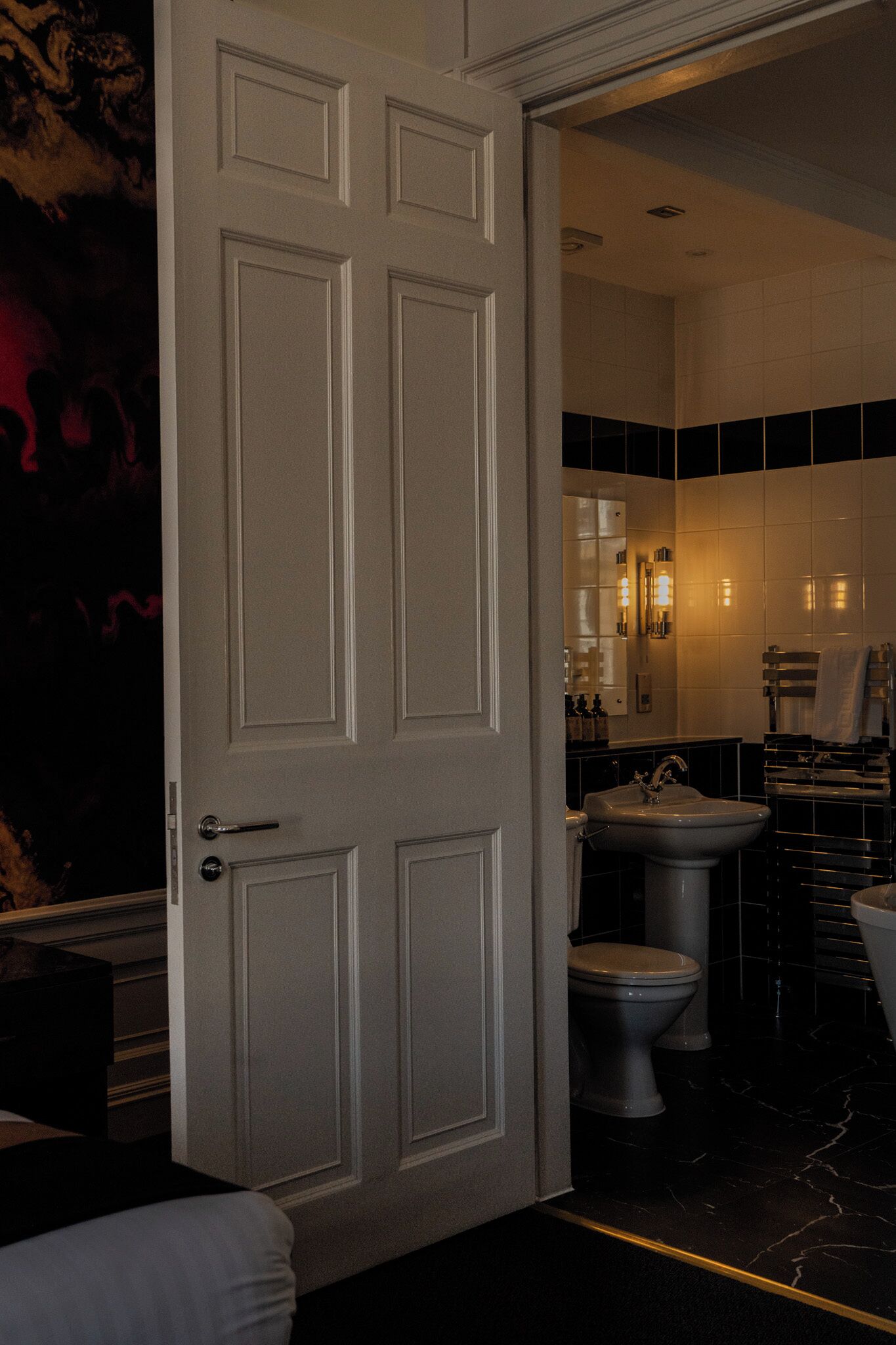 Photo - Albany Hotel