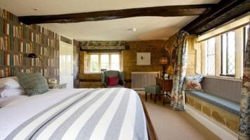 Chambre Double Deluxe, 1 chambre, vue jardin, cÎté jardin | Literie de qualité supérieure, coffres-forts dans les chambres, bureau