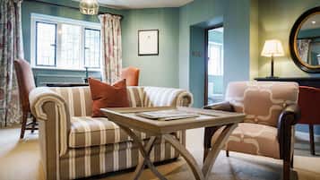 Deluxe Four Poster Suite | View from room