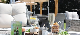 Bear of Rodborough Hotel