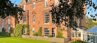 Cringletie House Hotel