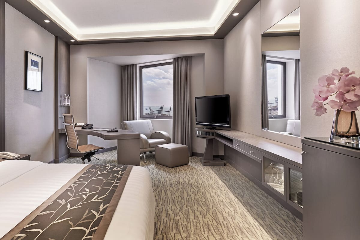 프리미어룸 (Club) | 미니바, 객실 내 금고, 책상, 암막 커튼