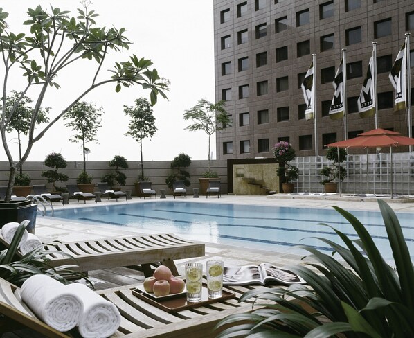 Udendørs pool