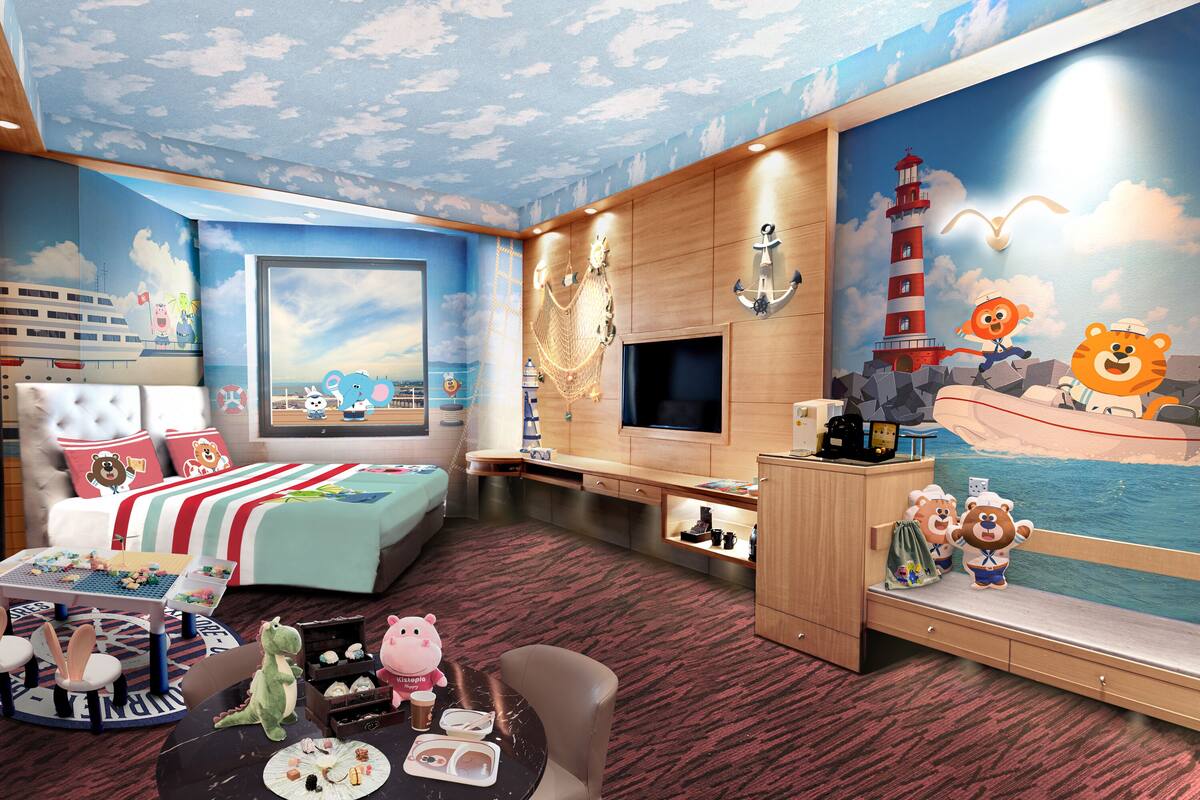 ห้องแฟมิลี่สวีท | มินิบาร์, ตู้นิรภัยในห้องพัก, ผ้าม่านกันแสง, เตารีด/โต๊ะรีดผ้า