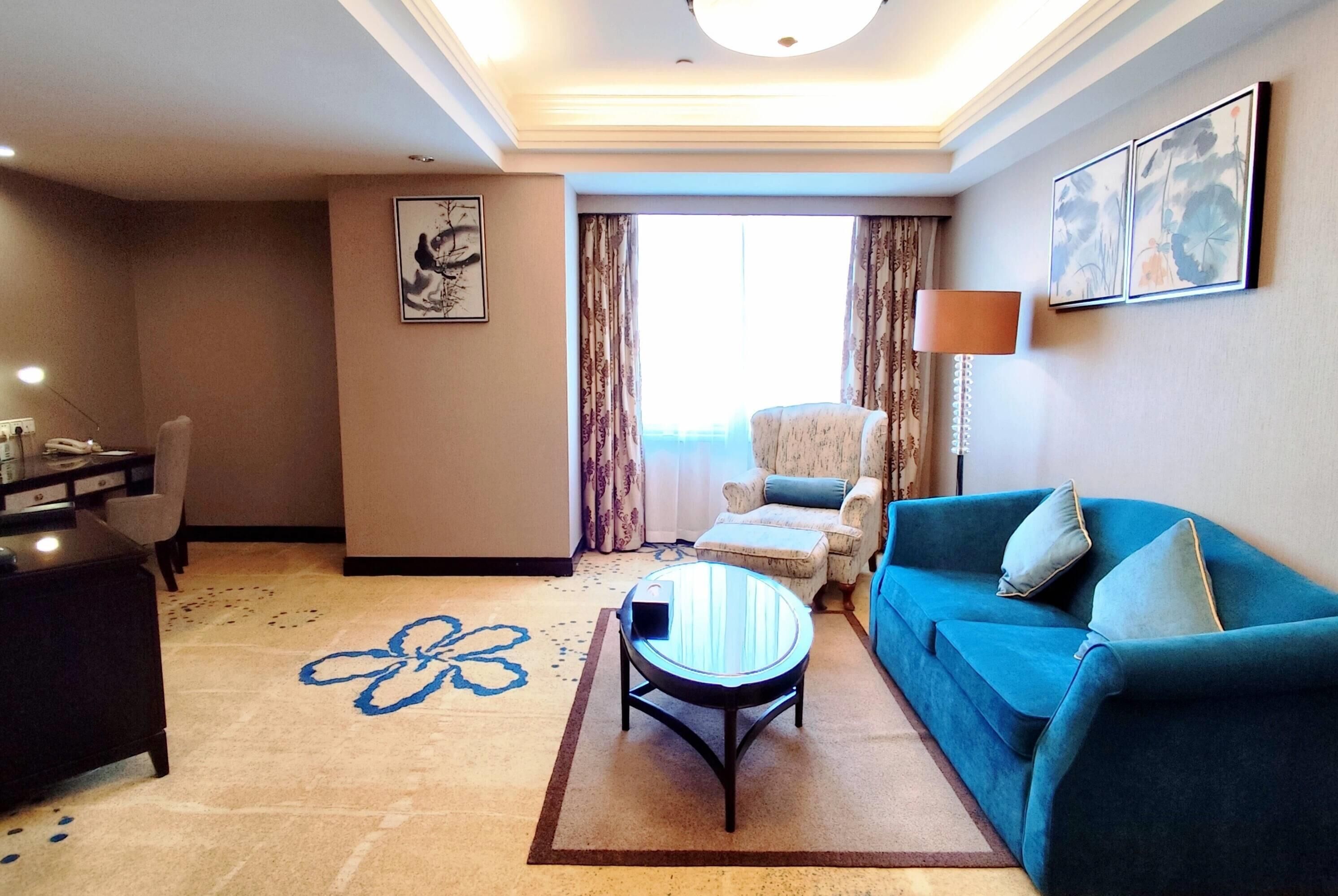 Habitación, 1 cama de matrimonio, no fumadores | Caja fuerte, escritorio, sistema de insonorización