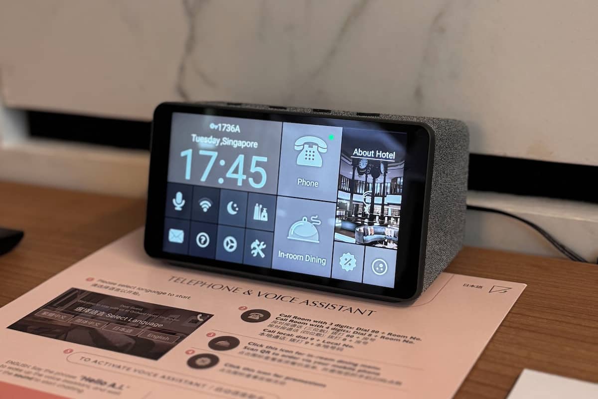 Minibar, safe på rommet, skrivebord og skrivebord for bærbar PC