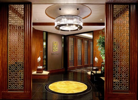 Orchard Hotel Singapore - Image 19