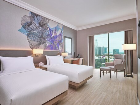 Grand Copthorne Waterfront - Image 13