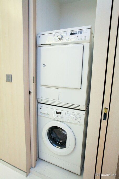 Grand Copthorne Waterfront - Image 41