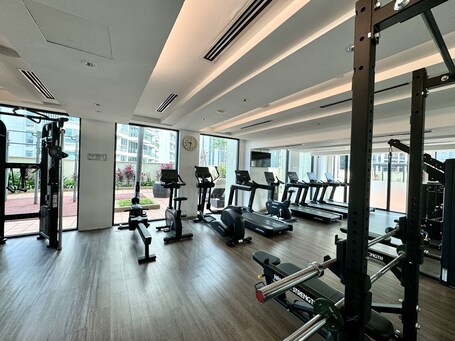 Grand Copthorne Waterfront - Image 8