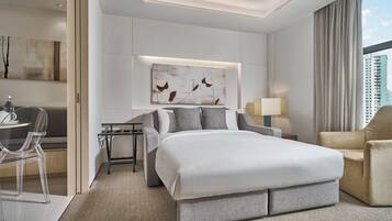 Minibar, in-room safe, laptop workspace, blackout drapes