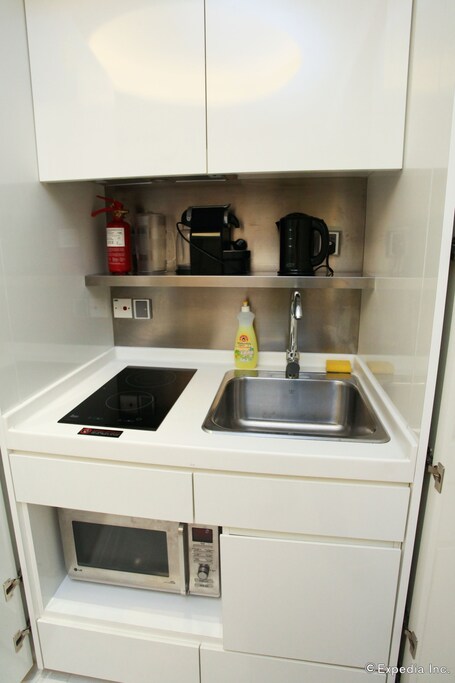 Grand Copthorne Waterfront - Image 36