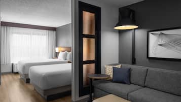 Ropa de cama de alta calidad y camas con pillow-top