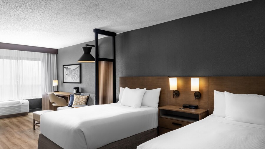 Hyatt Place Orlando Airport