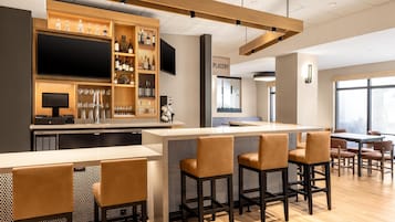 Bar (en la propiedad)