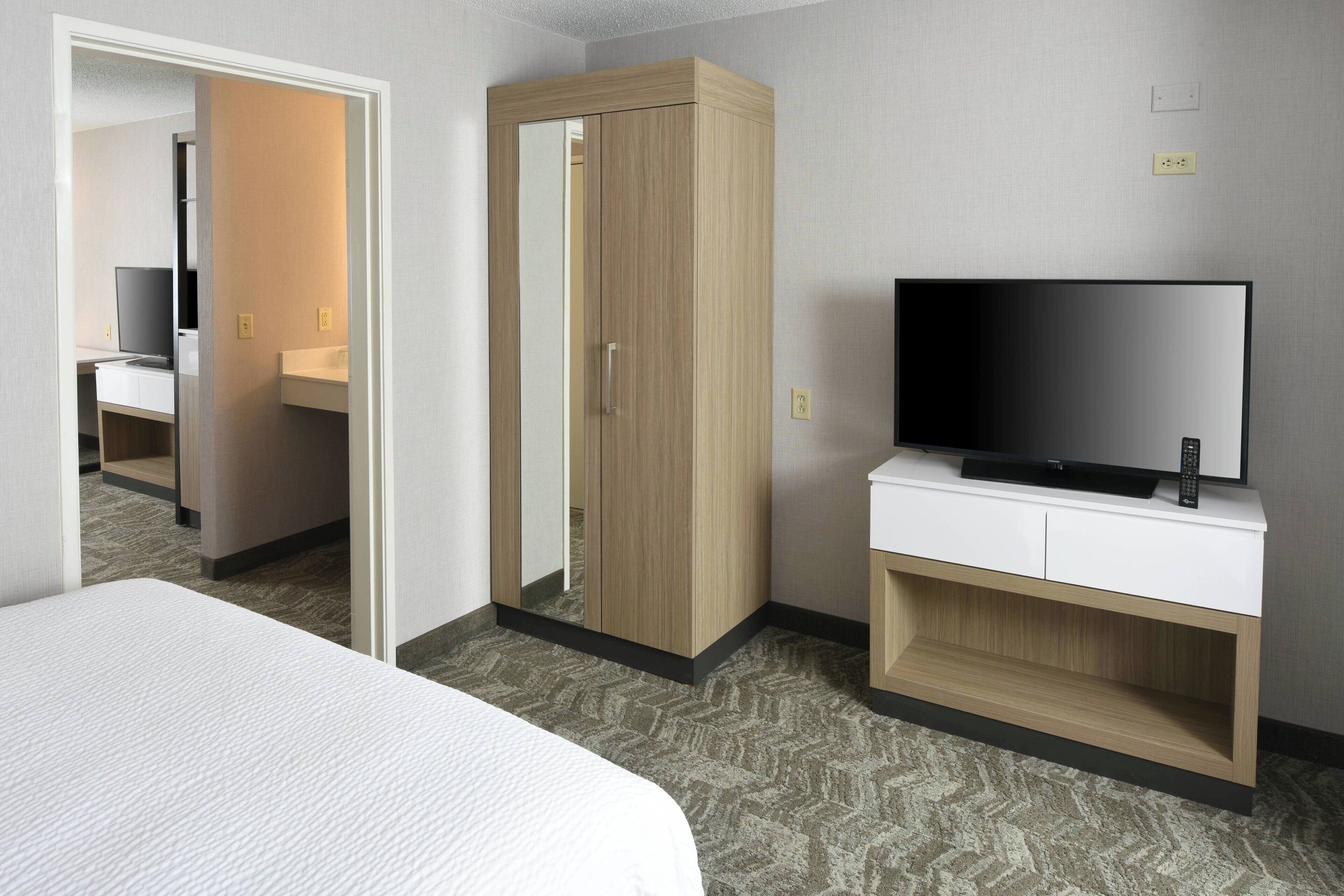suite, multiple beds | premium bedding, desk, laptop workspace, blackout curtains