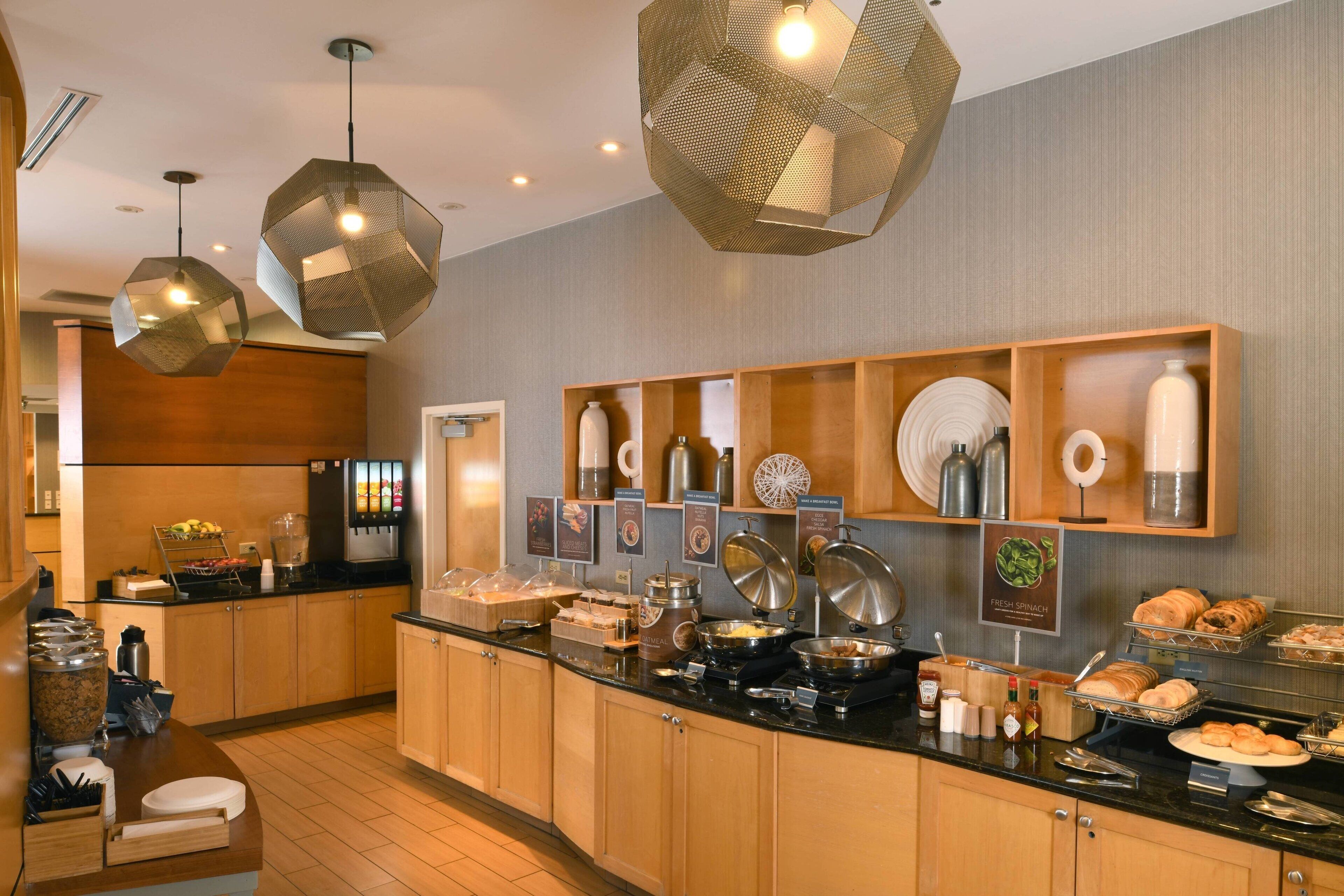 Gratis frukostbuffé varje dag 