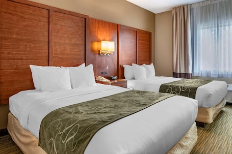 Escritorio, tabla de planchar con plancha y cunas gratuitas