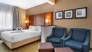 Escritorio, tabla de planchar con plancha y cunas gratuitas