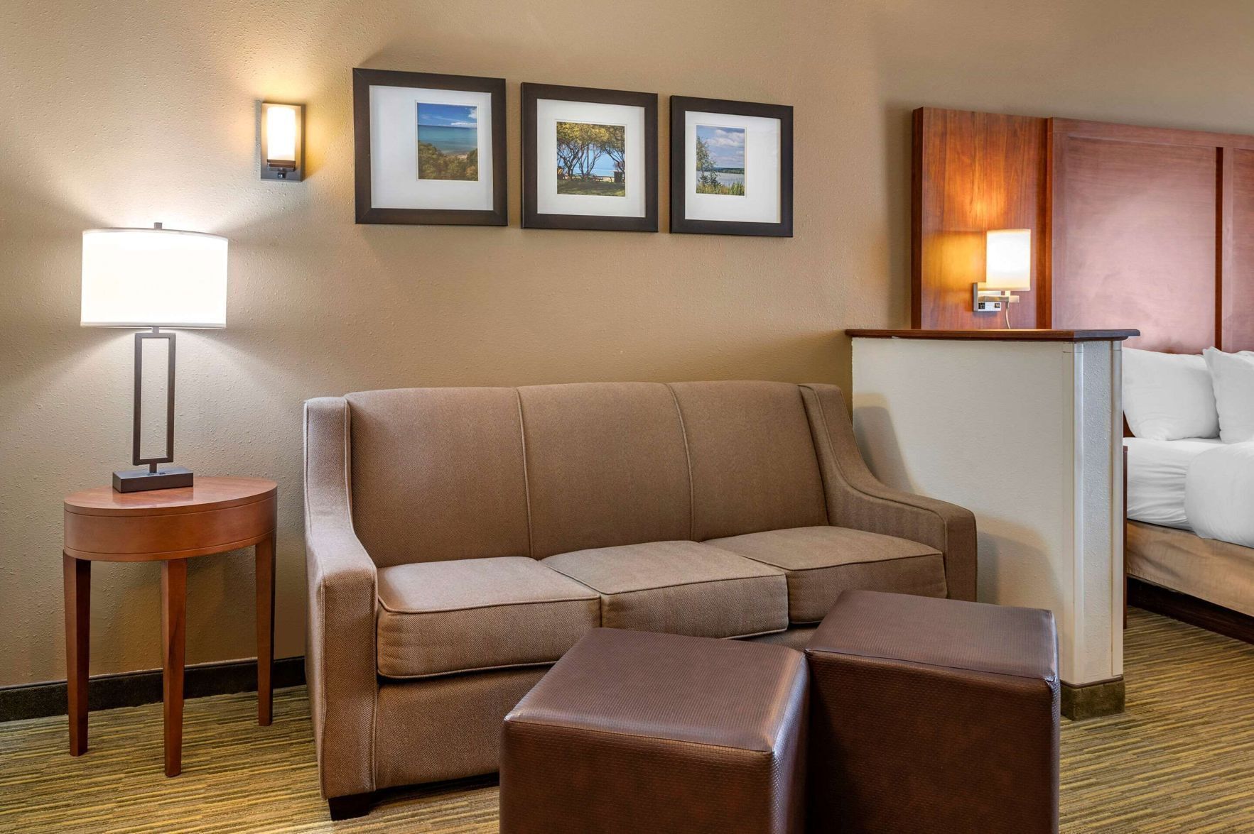 Living area | TV