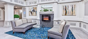 Holiday Inn Express & Suites - North Carmel / Westfield by IHG