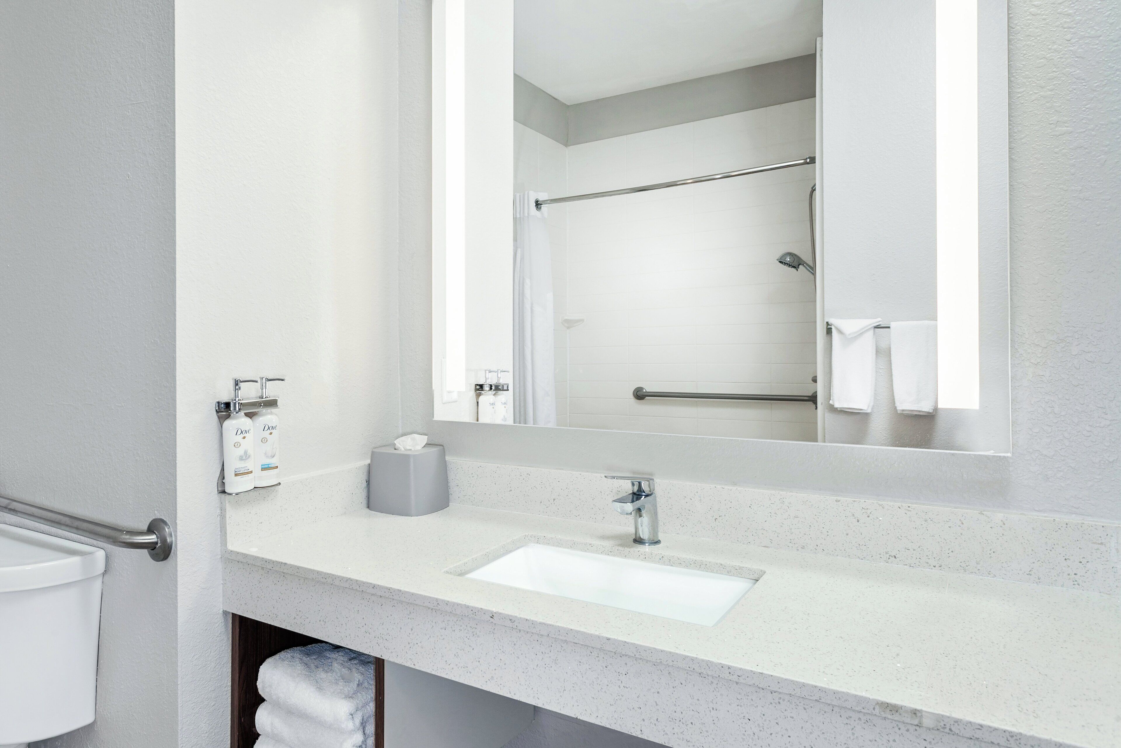 Foto - Holiday Inn Express & Suites Carmel North – Westfield by IHG