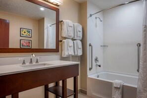 1-Bedroom Choice Suite | 2 Queen Beds + Sofa Bed | Separate Living Area | Sleeps 5 | Free Breakfast | Bathroom | Eco-friendly toiletries, hair dryer, towels, soap - Comfort Suites State College near Penn State (State College)