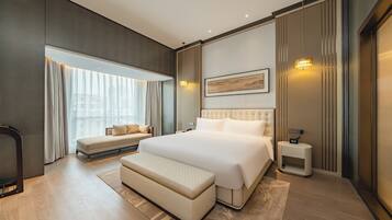 Down duvets, minibar, in-room safe, desk