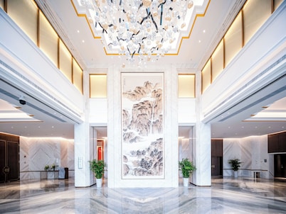 Holiday Inn Zhengzhou by IHG