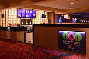3 restaurants, breakfast, lunch, dinner served; American cuisine