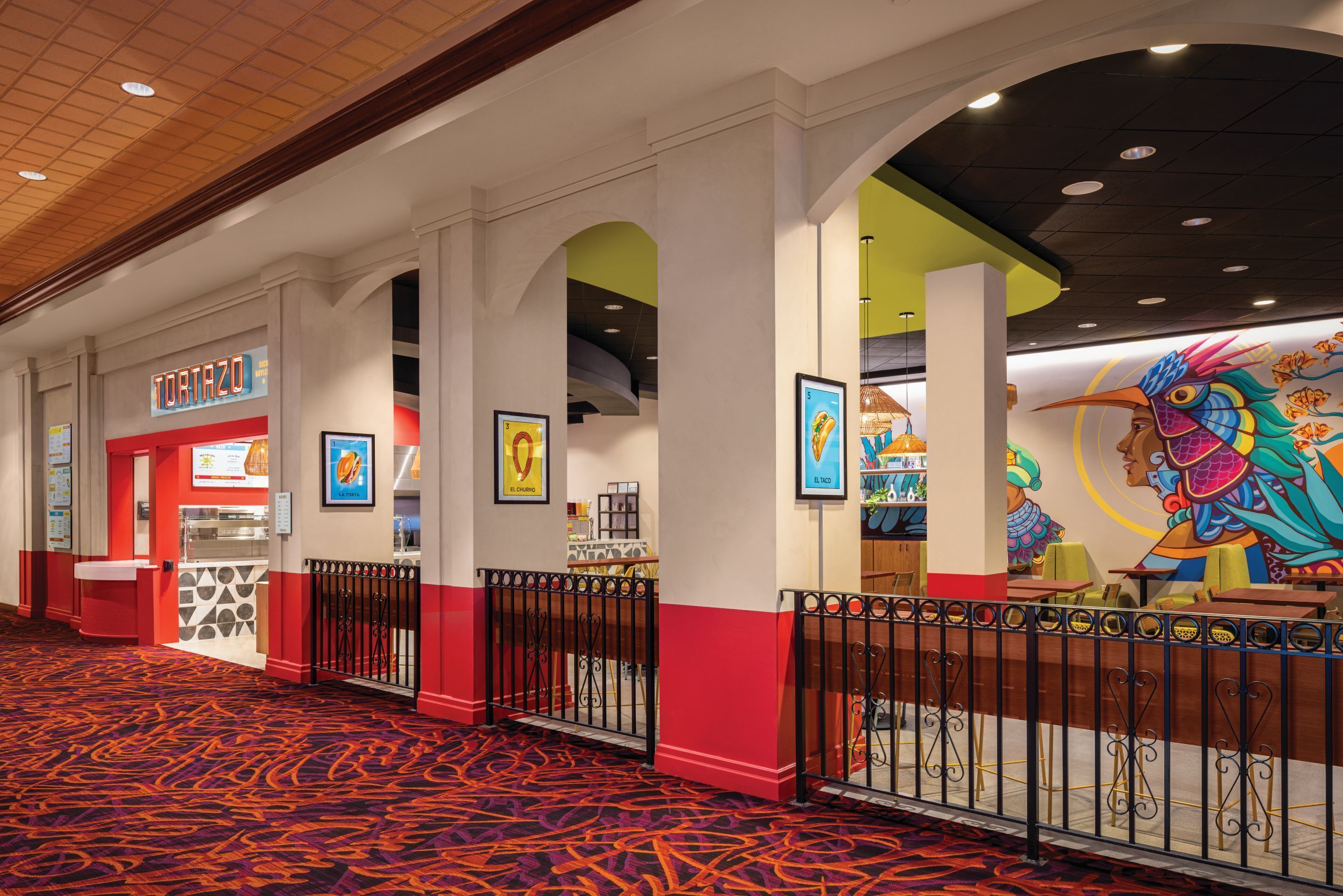 3 restaurants, breakfast, lunch, dinner served; american cuisine