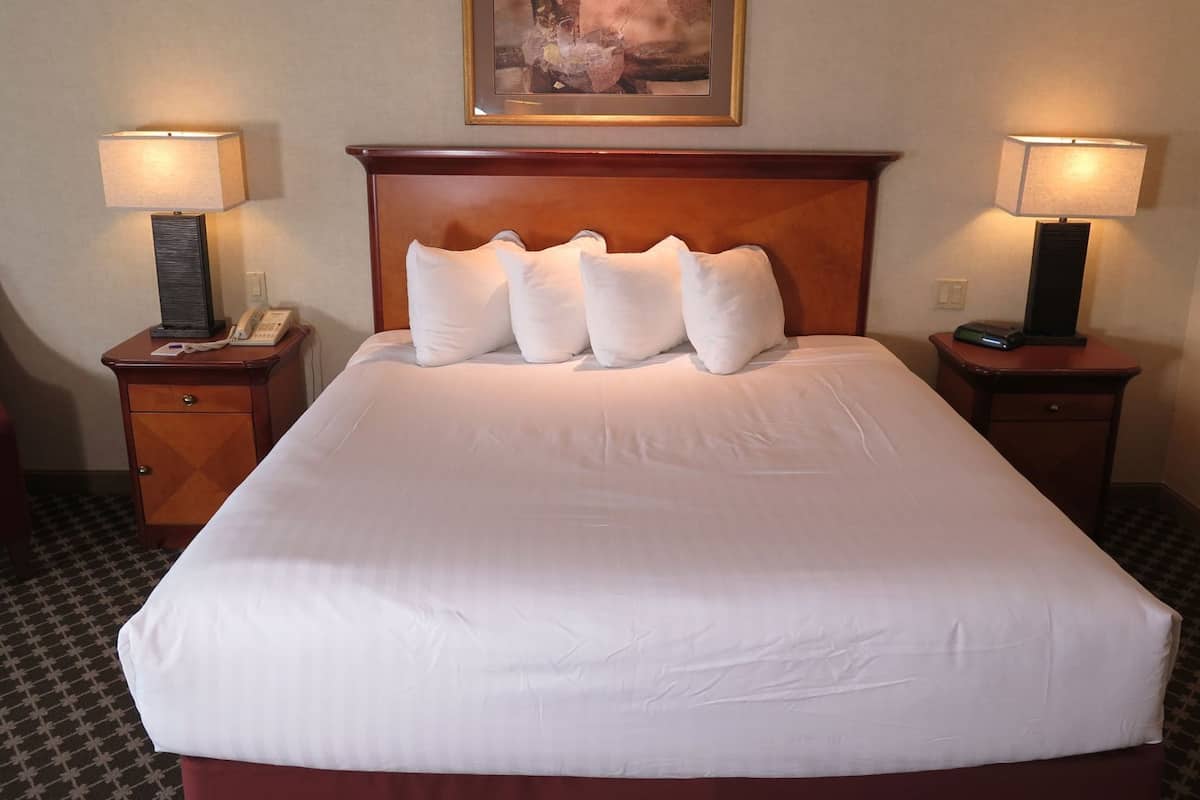 Premium bedding, down comforters, pillowtop beds, in-room safe