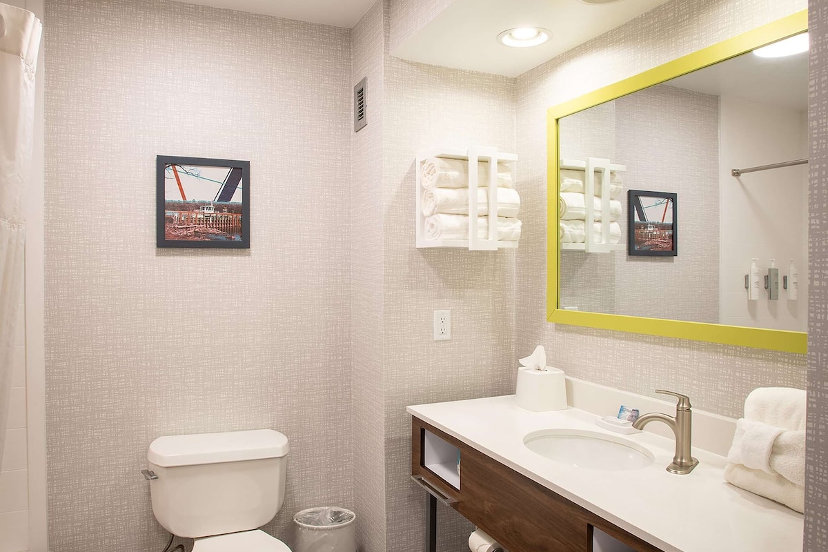 room, 2 queen beds, accessible, non smoking | bathroom | bathtub, hair dryer, towels