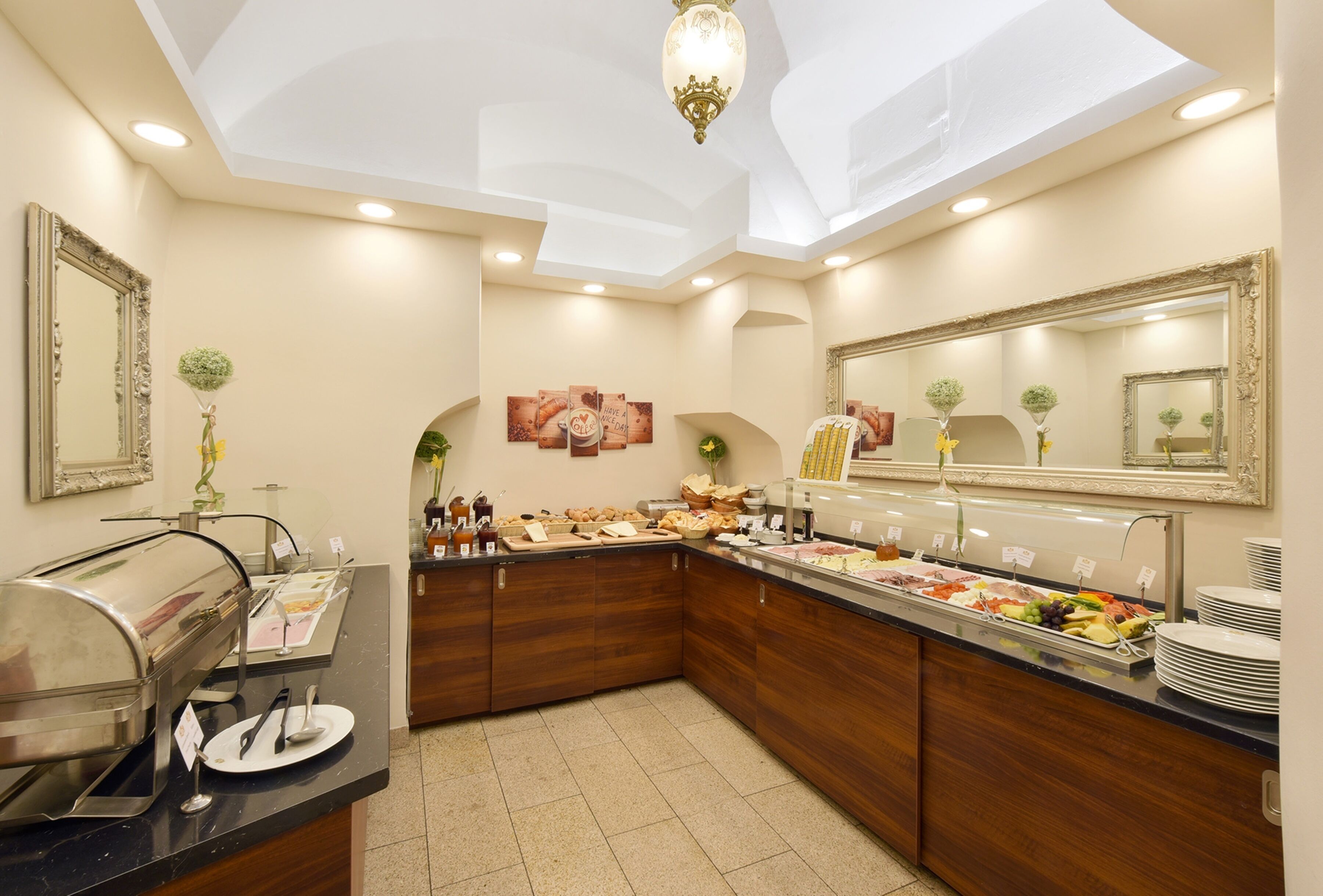 daily buffet breakfast for a fee