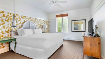 Quarto, 1 quarto, vista para o resort (Plus) | Roupas de cama premium, cofres nos quartos