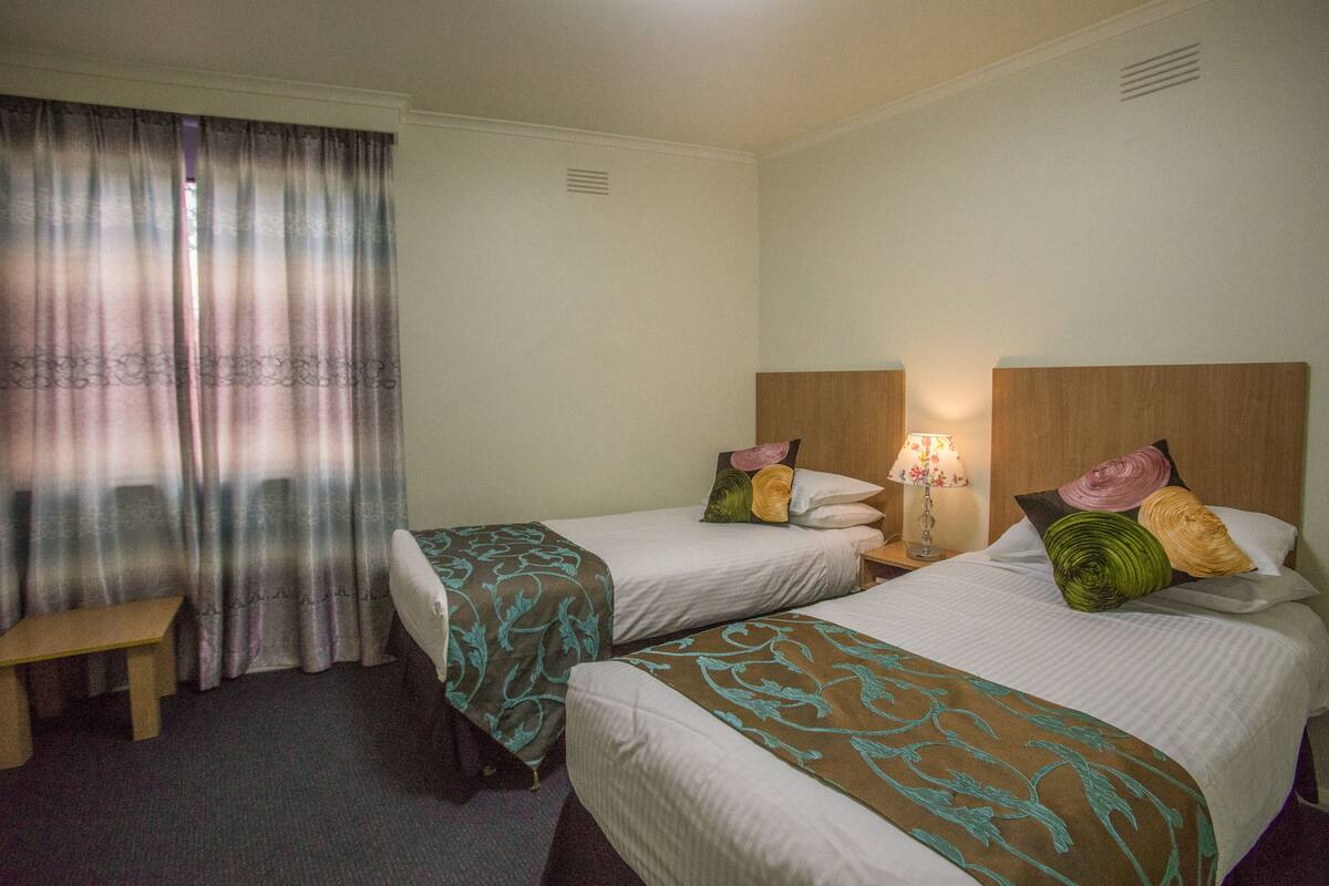 1 bedroom, in-room safe, individually decorated, individually furnished