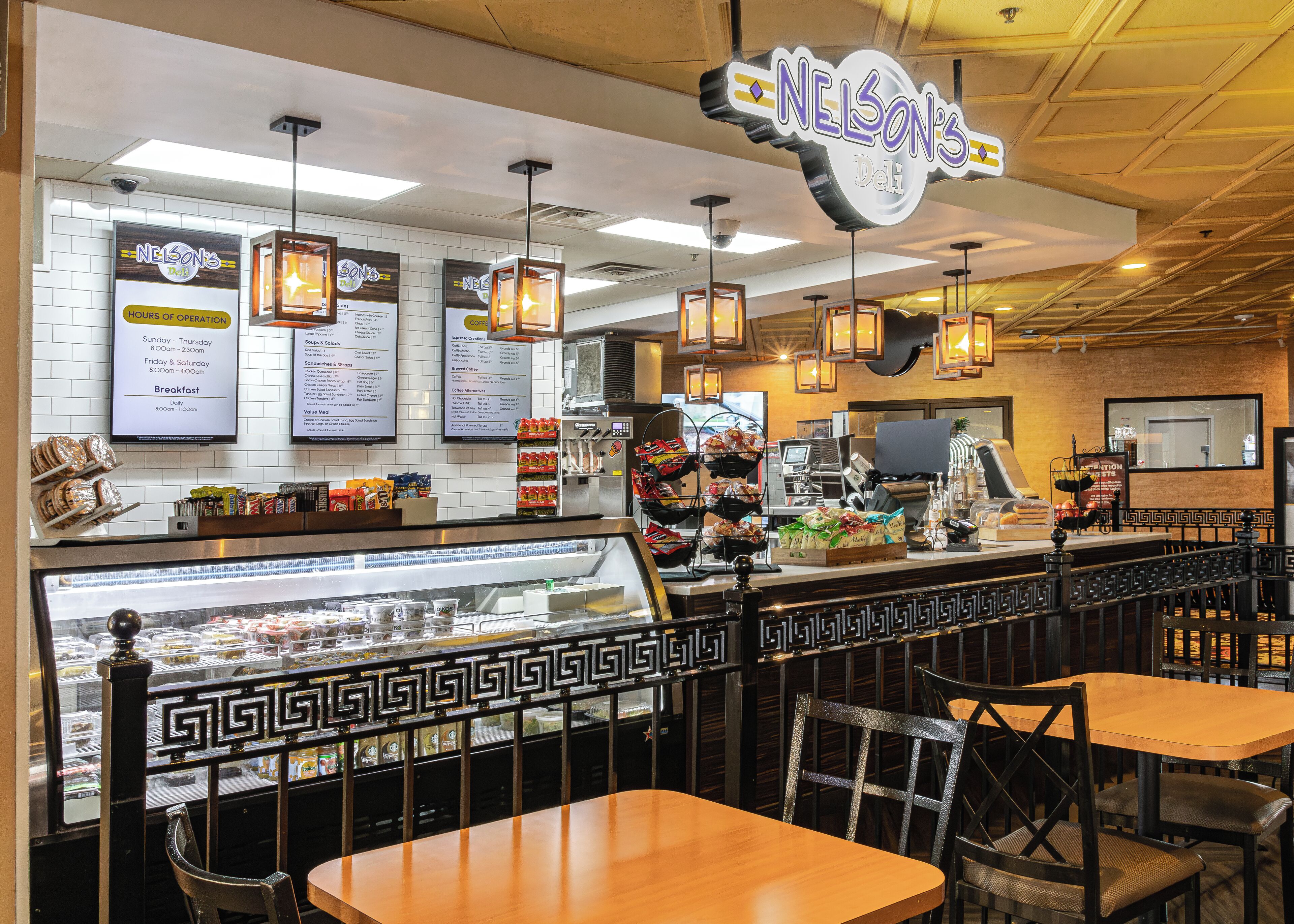 3 restaurants, breakfast, lunch, dinner served; american cuisine