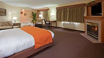 Suite, 1 King Bed, Non Smoking, Hot Tub | In-room safe, desk, soundproofing, iron/ironing board